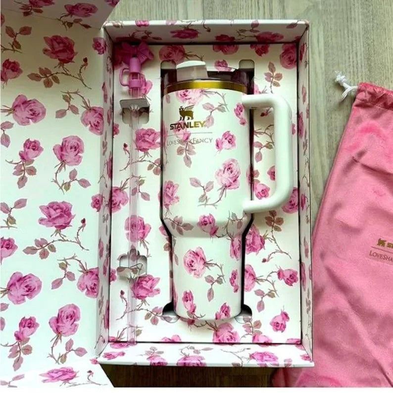 Stanley x LoveShackFancy | 40 OZ | Rosa Beaux Pink | Oversized Bow Signature Tumbler
